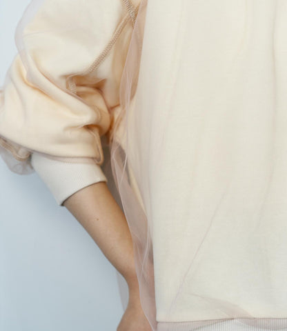 チュールレイヤードカットソー