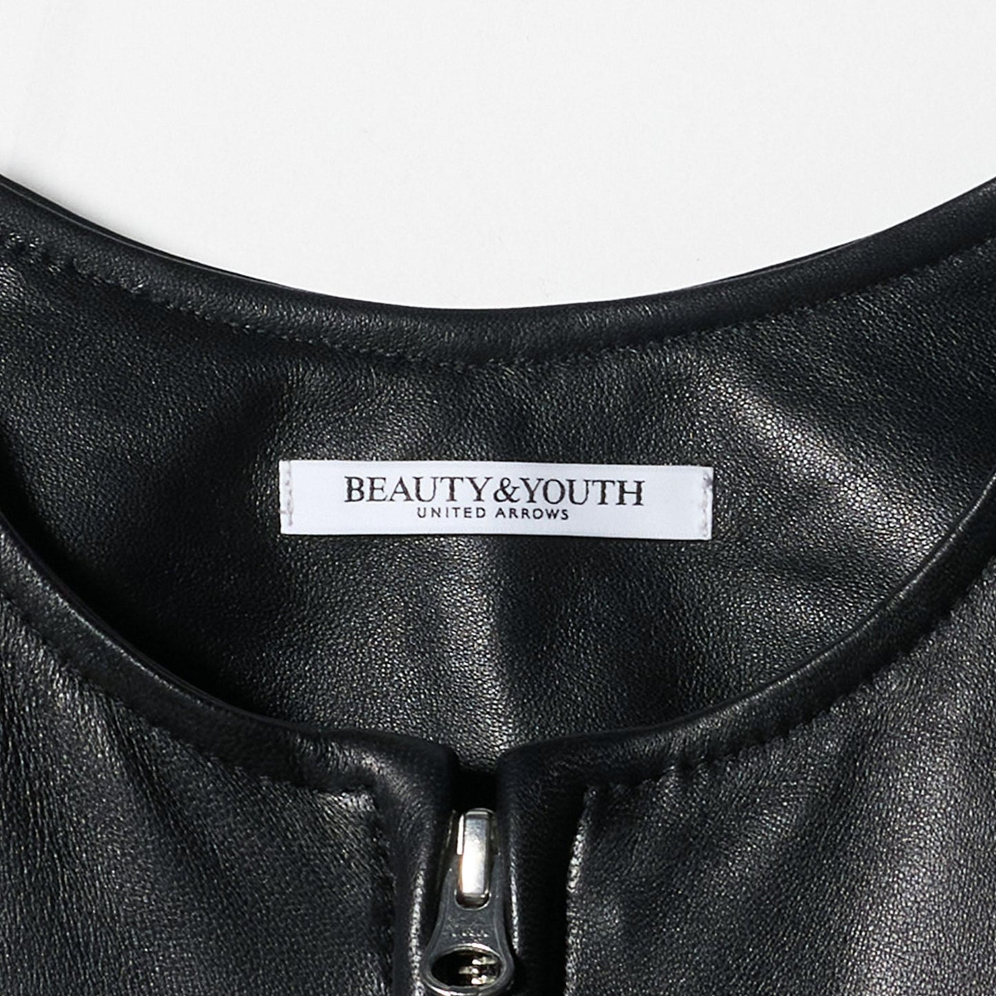 シープレザー ノーカラージップブルゾン