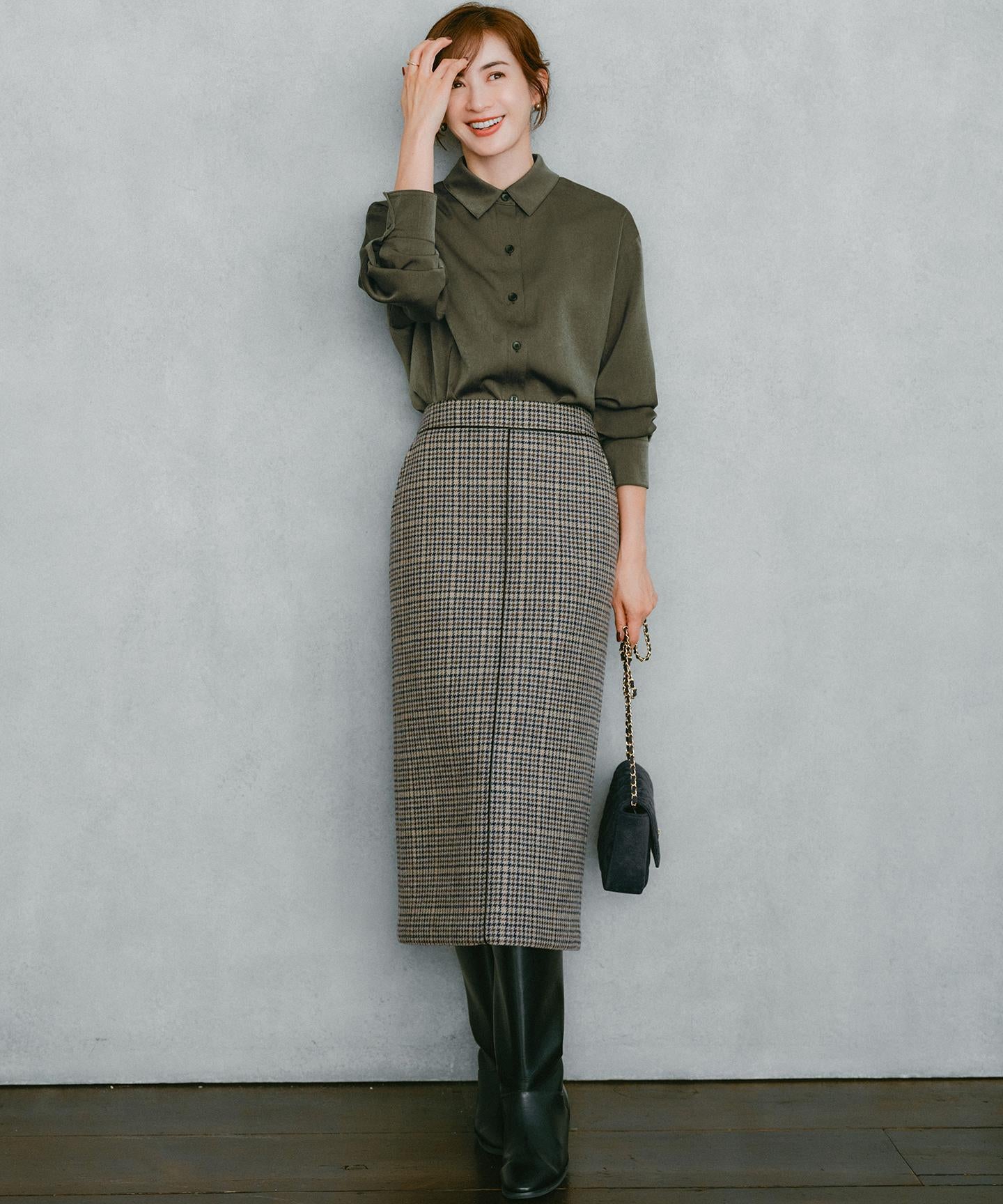 スエード キルティング ショルダーバッグ