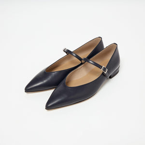 【WEB限定】ポインテッド ストラップ フラット20■↓↑