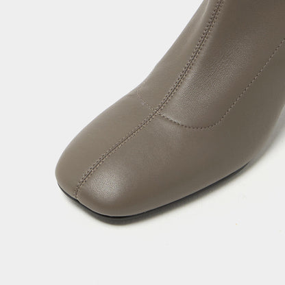 ストレッチレザー ショートブーツ60↓↑