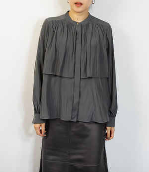 レイヤードライクエアリーブラウス