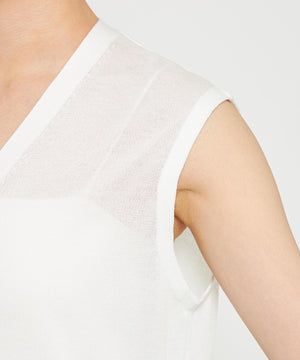 シアーニット ノースリーブベスト