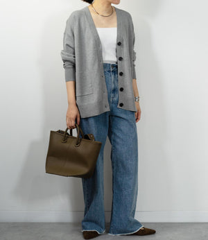 スムース編みルーズニットカーディガン