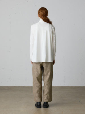 MidiUmi ハイネックフレアプルオーバー