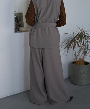 タックワイドパンツ