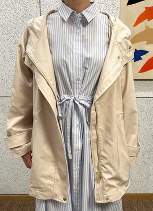 マウンテンパーカー