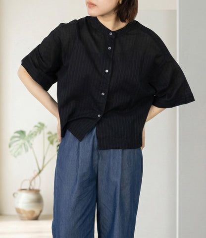 シアーストライプクロップドシャツ