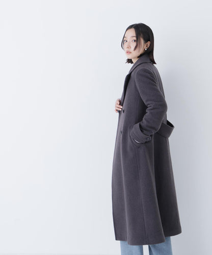 ビッグカラーダブルチェスターコート