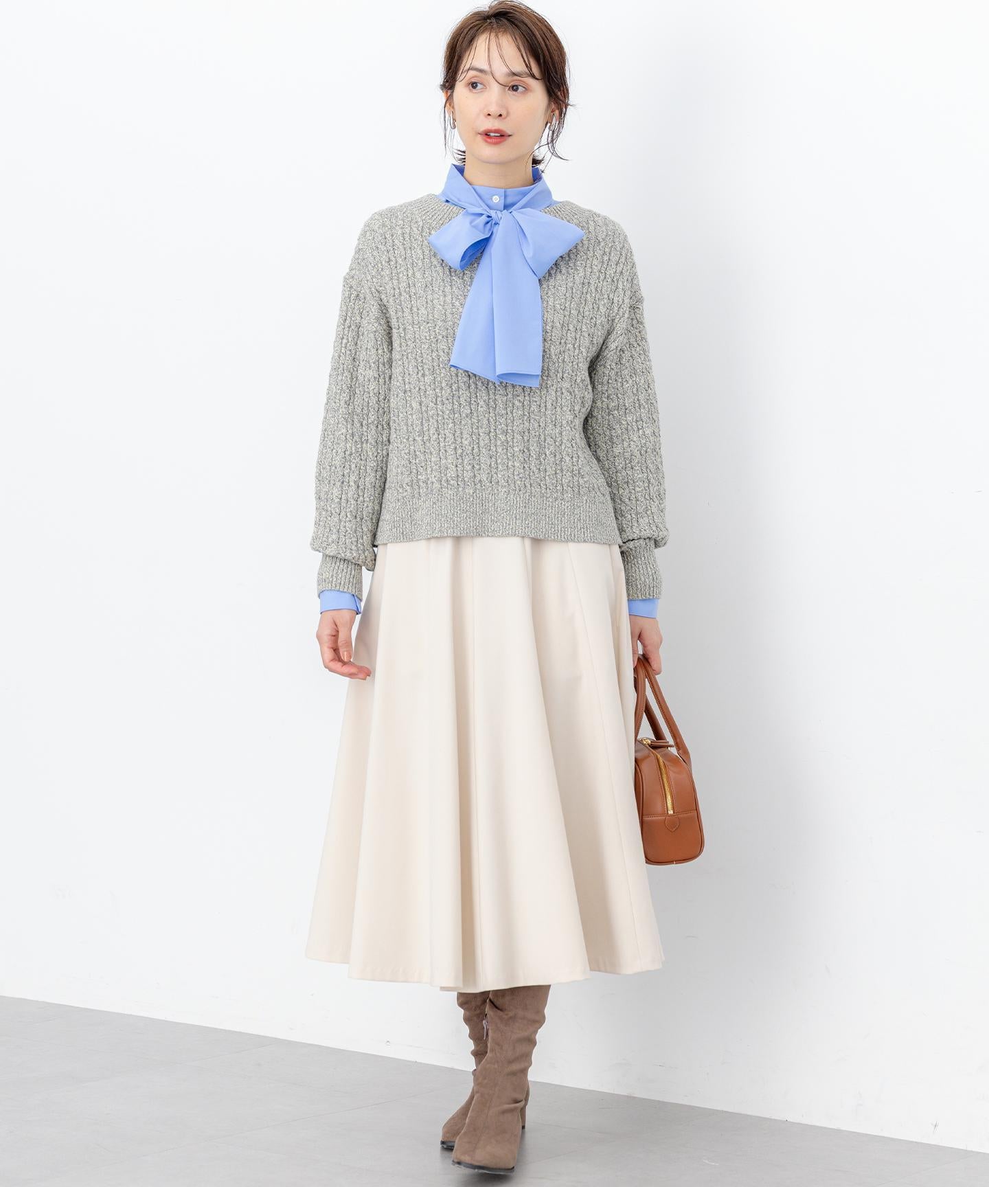 コットンタッチシャーティング刺繍入り ブラウス