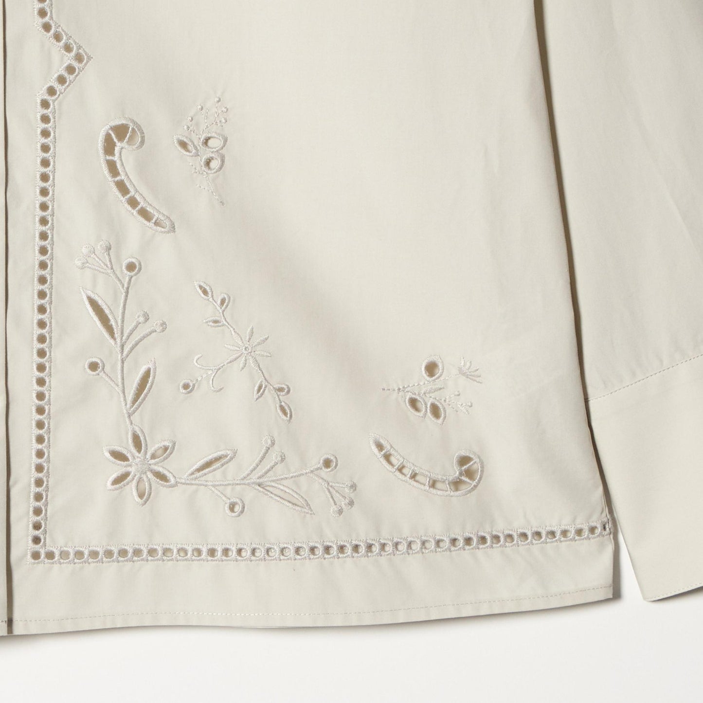 エンブロイダリーカラー シャツ