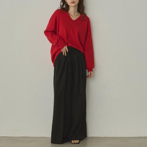 やわもちVネックニット