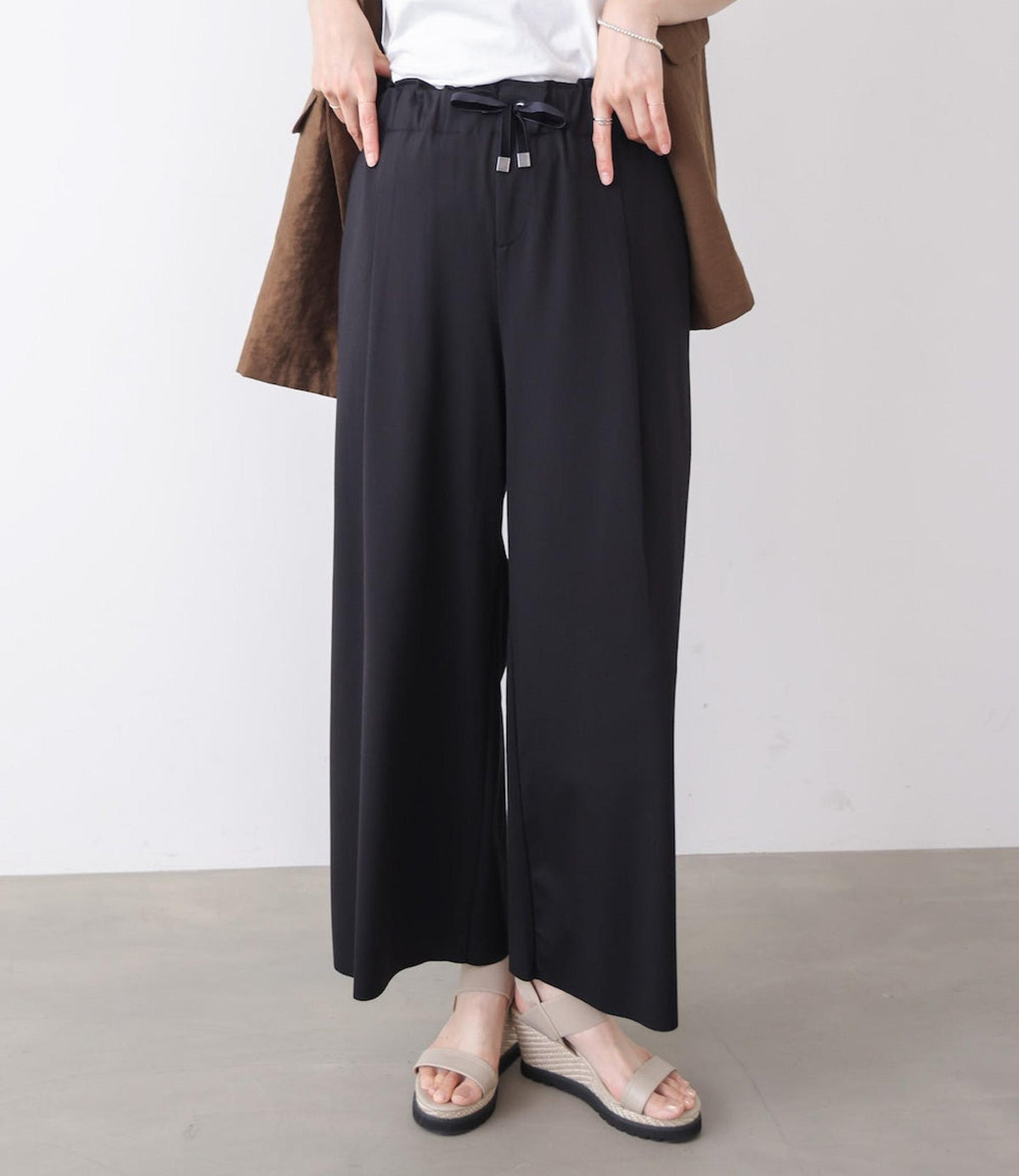 カットセミワイドパンツ