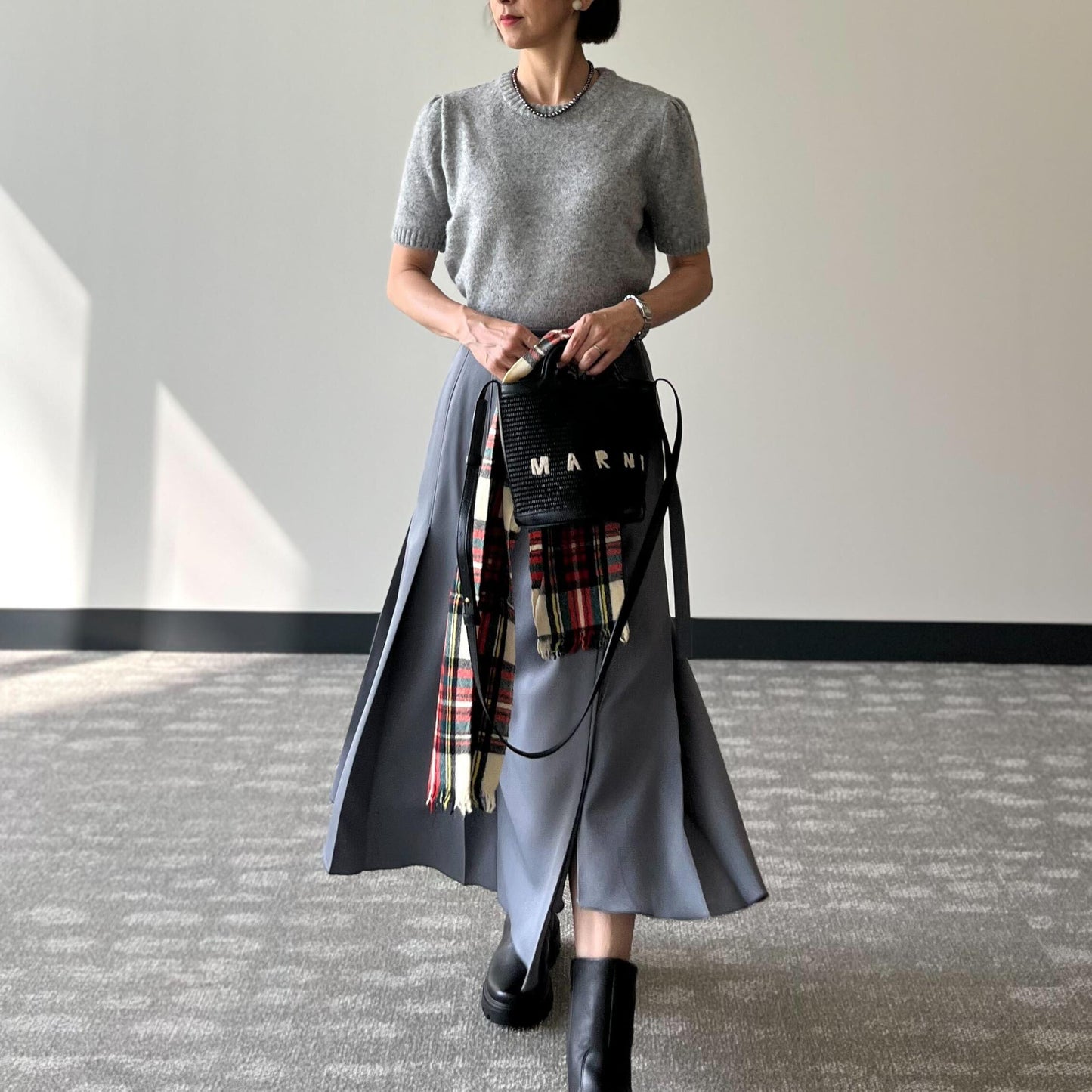 パフスリーブ半袖ニット