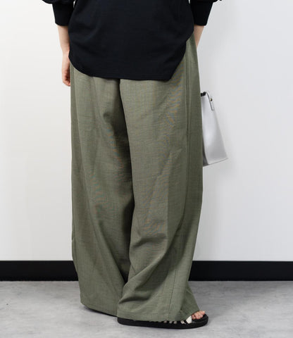 タンブラーオックスタックパンツ