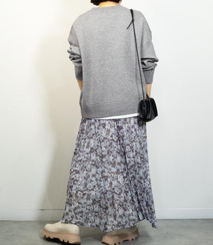 ジャガードロゴニット