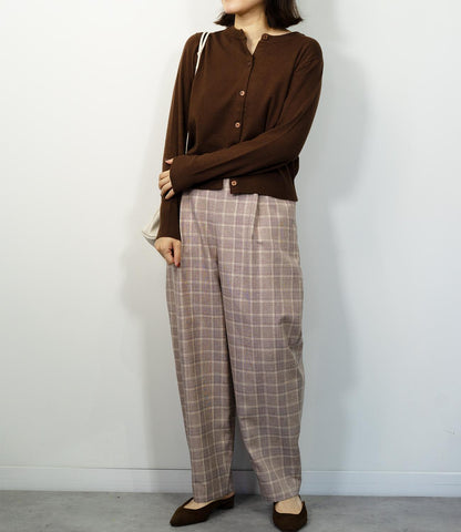 ふんわりタッチクルーネックカーディガン