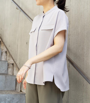 きれいめフラップサファリブラウス