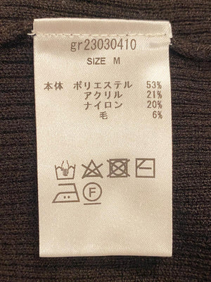 ソフトタッチタートルネックニット