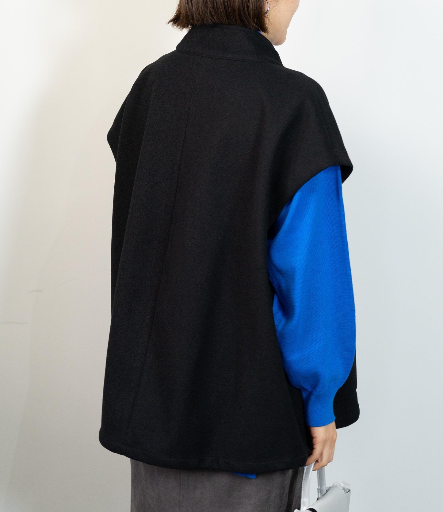 ウールライクハイネックベスト