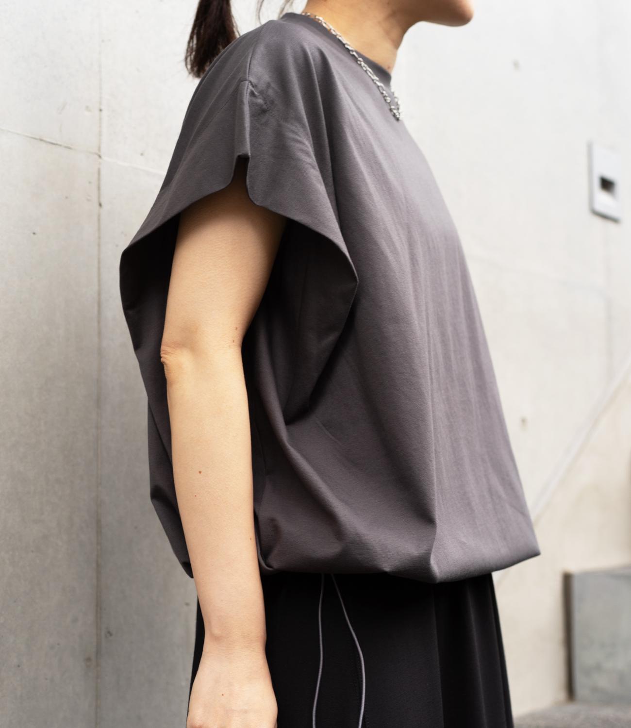 ドロストオーバーフレンチスリーブカットソー