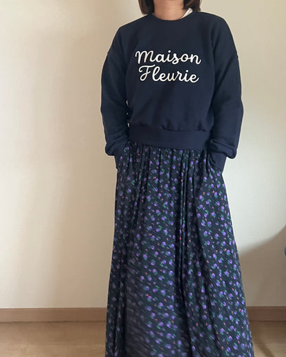 刺繍ロゴスウェットプルオーバー