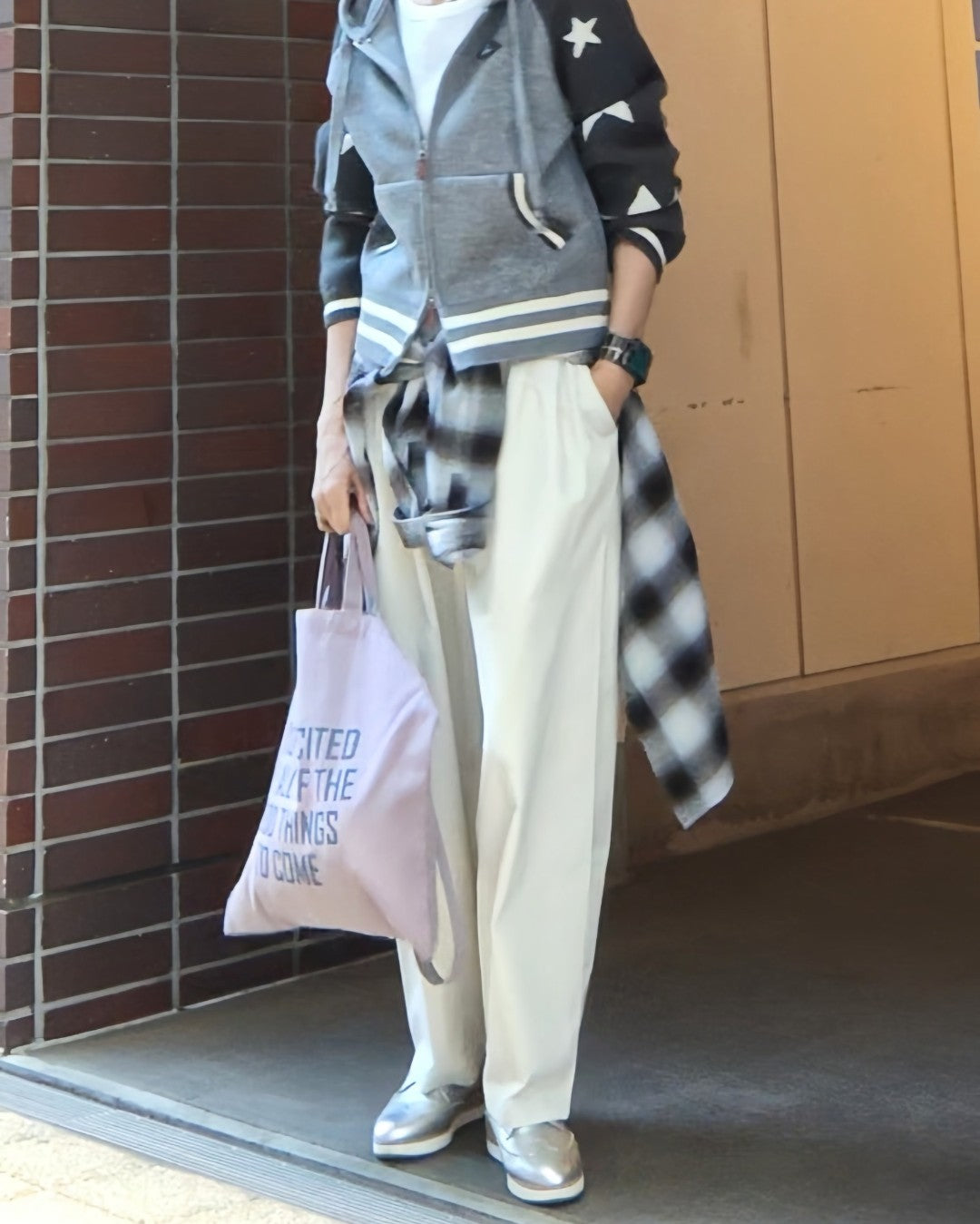 撥水シワ加工ストレッチタックワイドコクーンパンツ