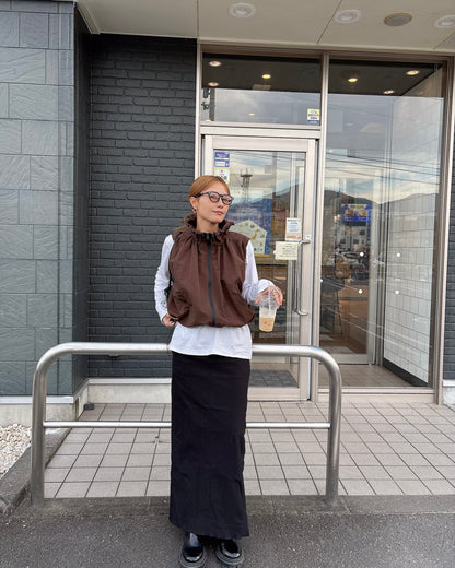 ハイネックドロストベスト