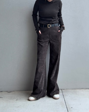 ベロアライク起毛スラックス