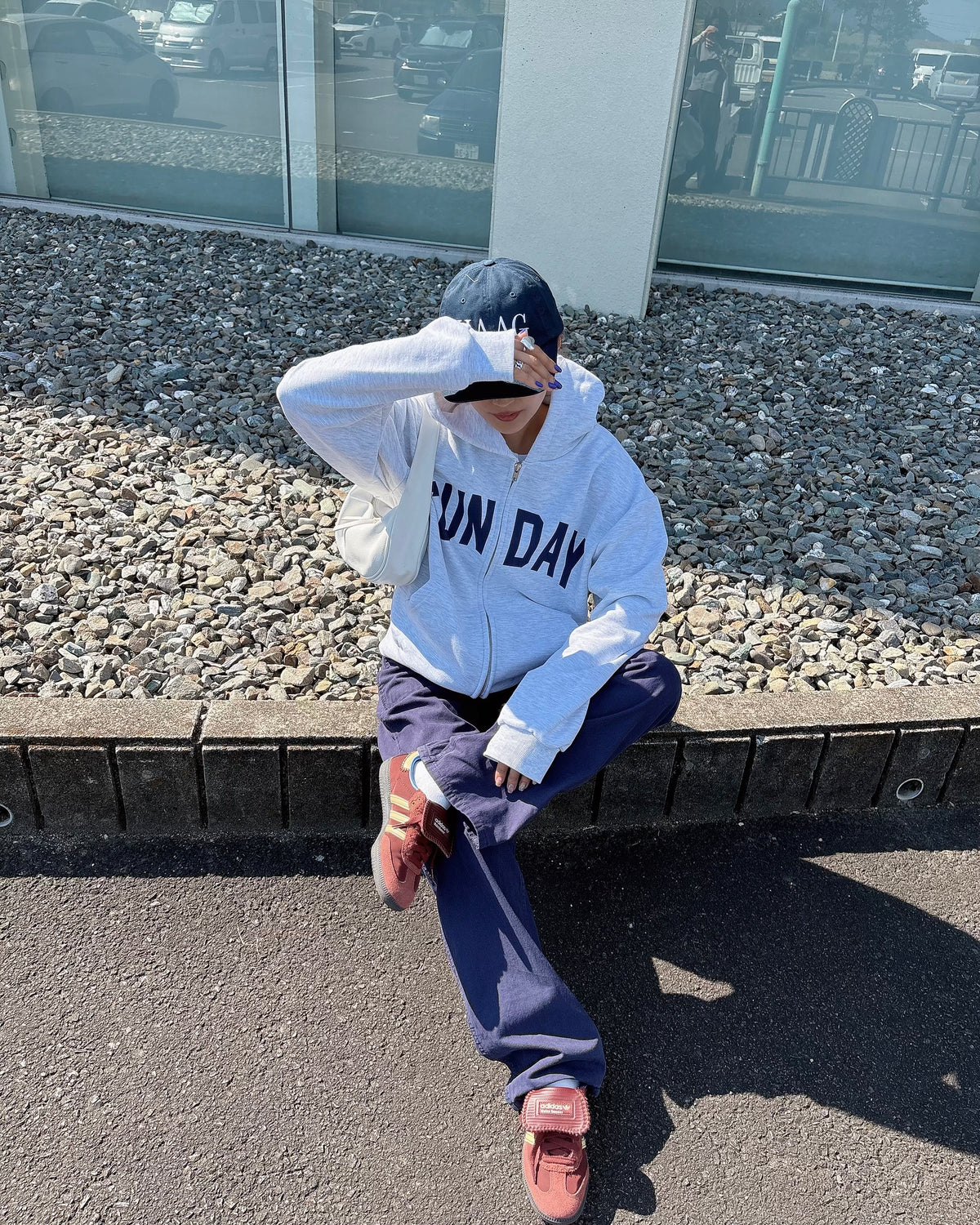 SUNDAYフードジップアップ