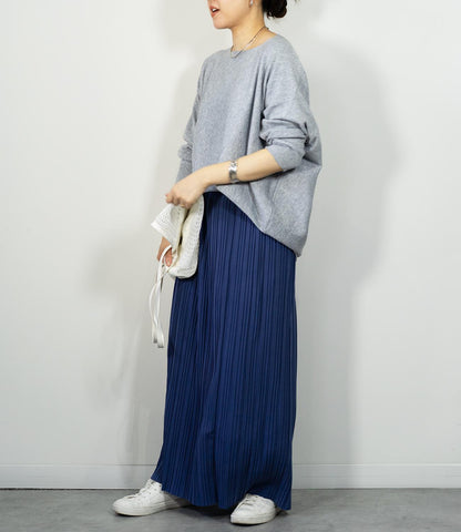 ストレートプリーツスカート