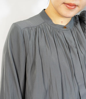 レイヤードライクエアリーブラウス