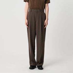 タックワイドストレートパンツ ウォッシャブル