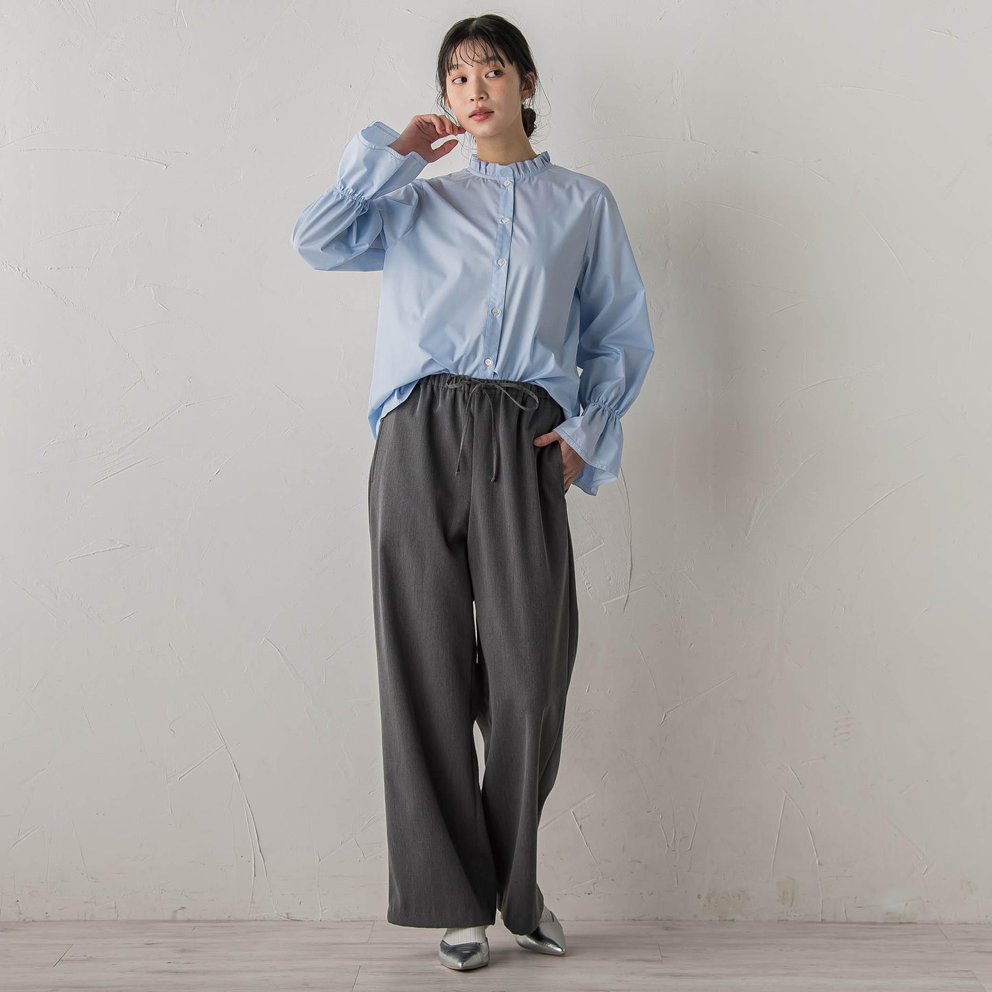 襟フリルブラウス≪洗濯機で洗える≫