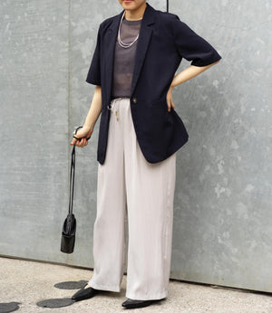 パウダーサテンエアリーイージーパンツ