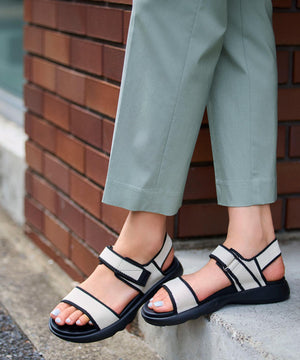 スポーツサンダル