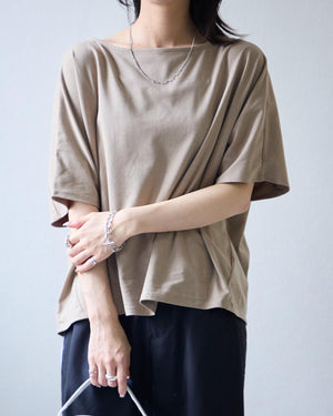 半袖コクーンカットソー
