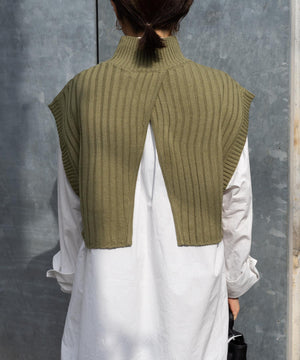 ワイドリブハイネックショートベスト