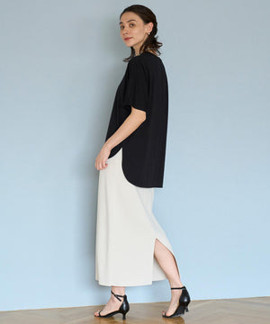 スゴ機能美ニット Iラインスカート