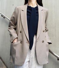 ベージュ系・グレージュ