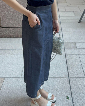 デニムステッチスカート