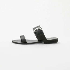 ＜MAURO de BARI＞バックル サンダル