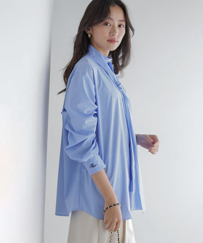 コットンタッチシャーティング刺繍入り ブラウス