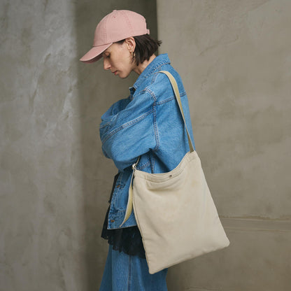 ラインテープ ショルダーバッグ