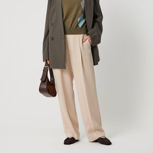 タックワイドストレートパンツ ウォッシャブル