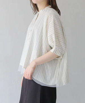 チュールレイヤードドレープブラウス