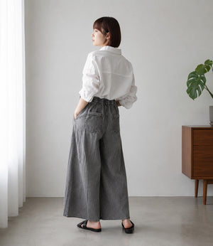 ドレープデニムパンツ