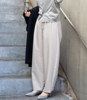 ツータックカーブパンツ