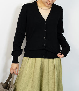 ソフトタッチVネックニットカーディガン