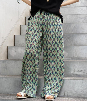 ボタニカルプリントイージーサマーパンツ